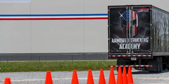 TN school system offering free CDL-A training for high school seniors
