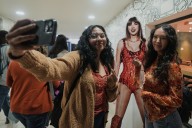 Taylor Swift Breaks Streaming Records With New 'Showgirl' Album