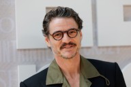 Pedro Pascal sorprende con emotivo mensaje al Hospital Luis Tisné por campaña contra el cáncer de mama