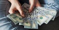 Rumors Suggest a $2000 Federal Refund Via Direct Deposit May Drop in November