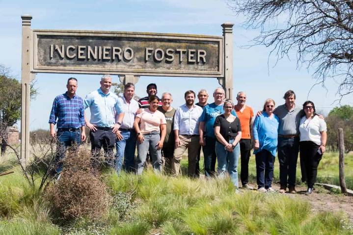 Vecinos de Ingeniero Foster quedaron incorporados a la red de fibra óptica