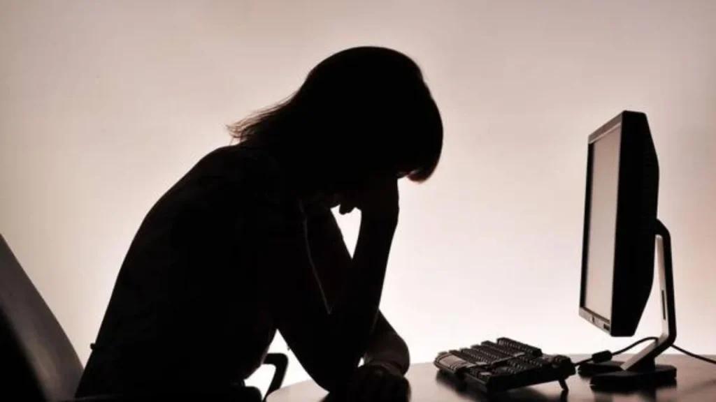 Propone Morena reconocer acoso laboral como forma de violencia