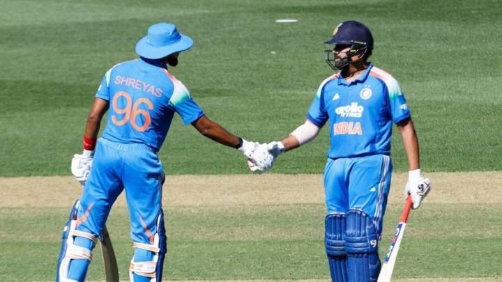'Mereko Mat Bolo Na Fir': Rohit-Shreyas Lock Horns Over Single During India’s Adelaide Innings