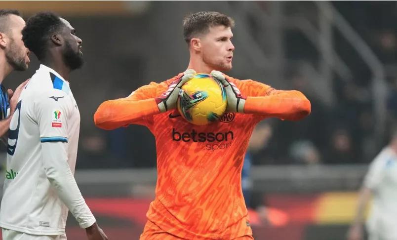 Josep Martínez, arquero del Inter, involucrado en accidente que mata a un hombre de 81 años