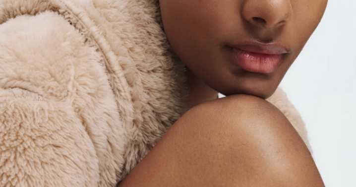 ‘Beautifully soft’ M&S dressing gown praised by Christmas shoppers
