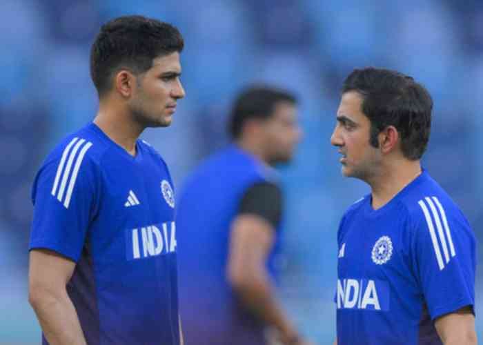 Gill, Gambhir engage in tactical discussion after Perth defeat