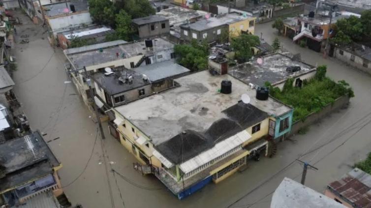 Tormenta Melissa deja 4 muertos y podría subir a categoría de huracán