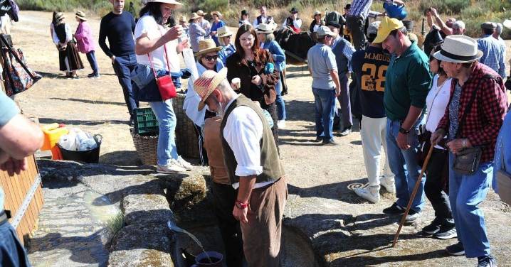 Oímbra recreó el pisado de uvas en un lagar rupestre