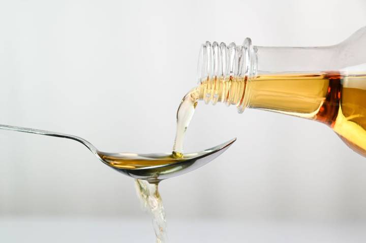 2 Tablespoons of Apple Cider Vinegar a Day May Support Weight Loss