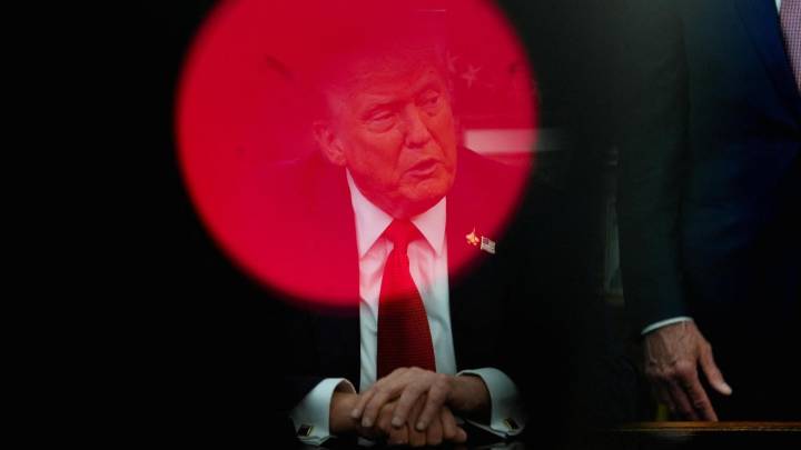 Trump aumenta la presión sobre Maduro y da la orden de romper relaciones diplomáticas con Venezuela