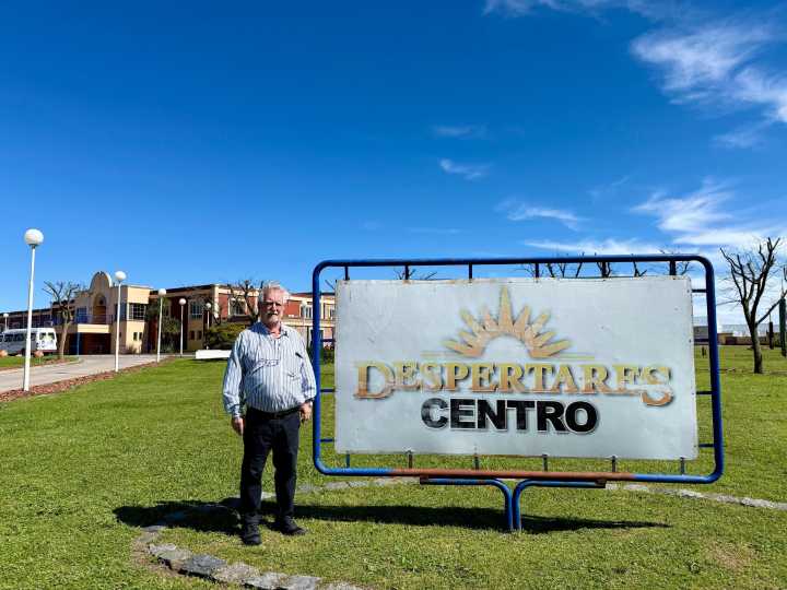 Mundos íntimos. La ciencia no daba respuesta a mi hijo discapacitado. La busqué yo: fundé un centro para las personas  diferentes.