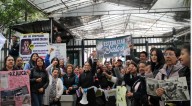 Animalistas hicieron plantón frente al Ministerio de Ambiente por retrasos en la implementación de la Ley Esterilizar Salva