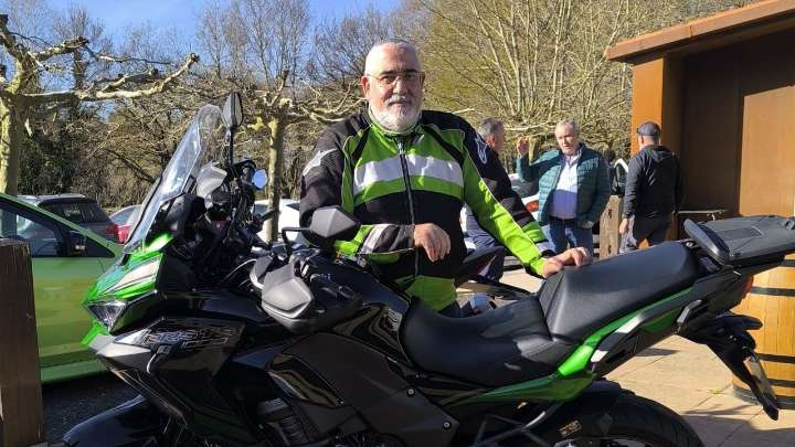Tristeza y rabia por la muerte de «Kikus», el motero lucense arrollado por un coche cuando iba a la cena de su club