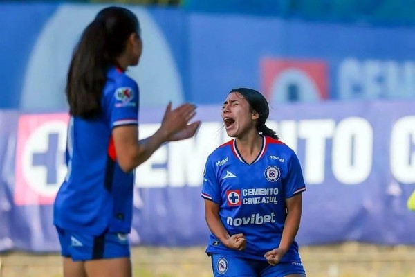 Golea Cruz Azul a Santos y se coloca en zona de Liguilla