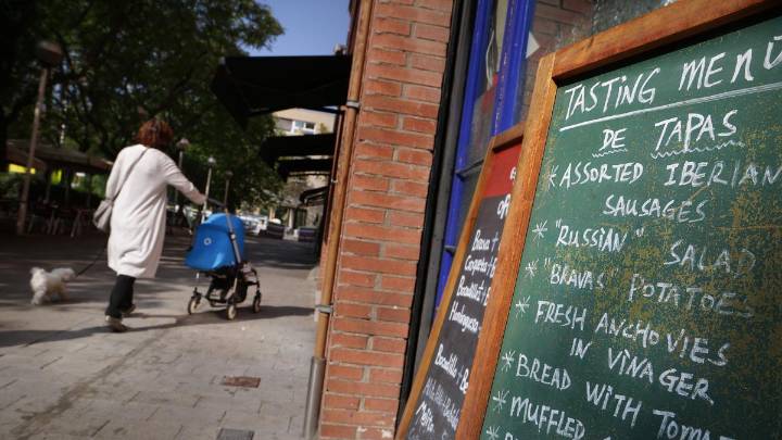Ni en catalán ni en castellano, por Margarita Puig