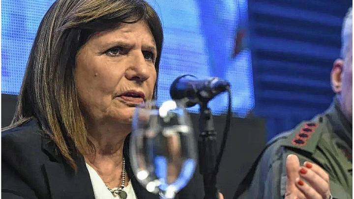 Bullrich dijo que Espert "tiene que contestar claro en los medios" sobre su vínculo con el narco Fred Machado