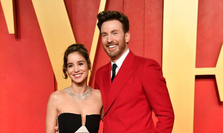 Chris Evans y Alba Baptista se convierten en padres por primera vez