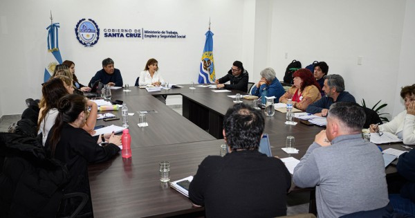 El CPE informó en la subcomisión laboral la devolución de los días descontados a los docentes