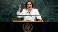 Abogado de Dina Boluarte niega que la presidenta de Perú piense asilarse o fugarse
