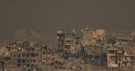 Israel and Hamas to free hostages and prisoners after agreeing to first phase of Trump's peace plan
