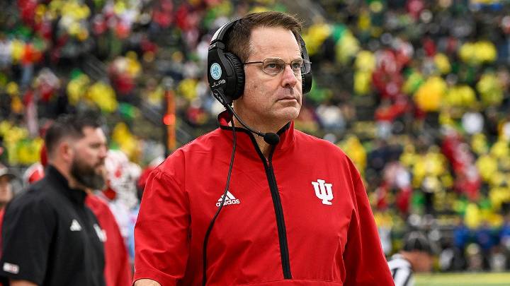 Indiana's Curt Cignetti gets 8-year extension amid Penn State coaching rumors
