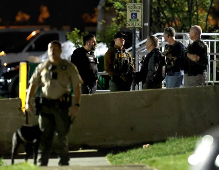 ICE in Chicago: Broadview fence comes down overnight