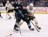 Deadspin | Mammoth's Dylan Guenther provides winning edge over Bruins