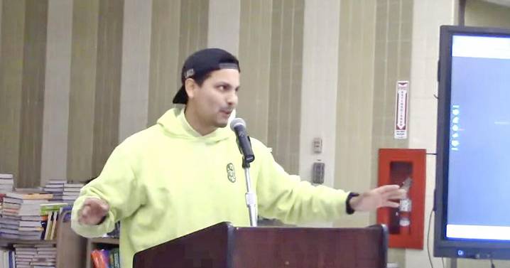 Committee awards B.F. Norton work to Consigli; project labor agreement still on table