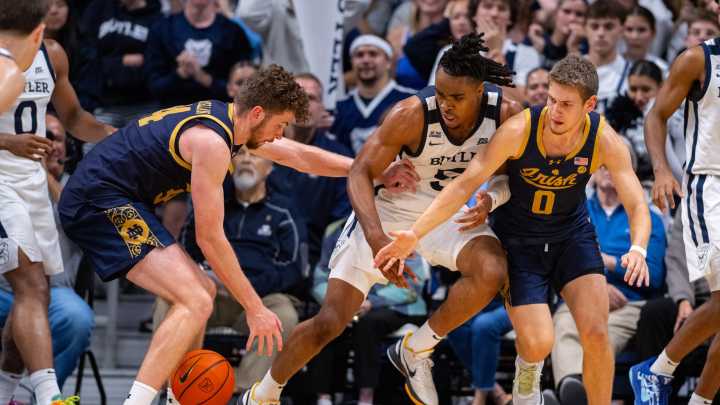 Brad Stevens' son Brady, Notre Dame basketball player, wins against Butler