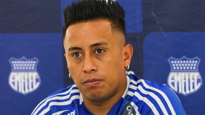 Cueva falló penal en Emelec pero avanzó en la Copa Ecuador
