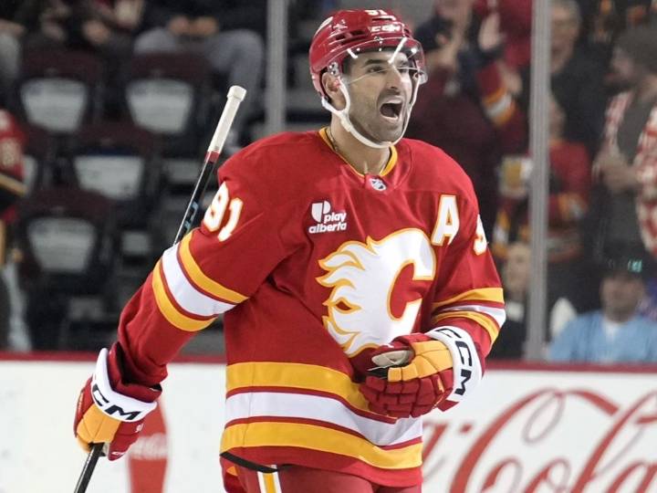 Maple Leafs and Calgary Flames share deep hockey ties