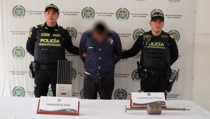 Capturan a ladrón que intentó robar un camión con un inhibidor de señal en Bogotá