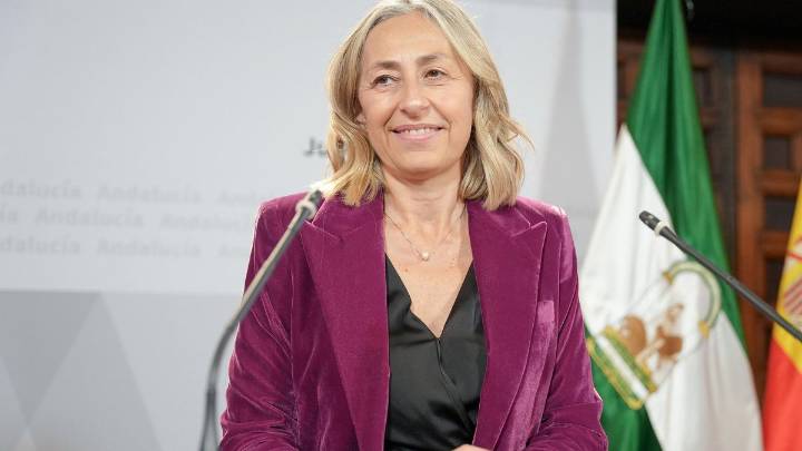 Dimite la consejera de Salud de Andalucía, Rocío Hernández, ante la grave crisis en los cribados de cáncer