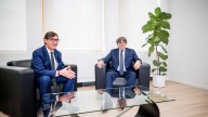 El programa dirigido por la pareja de Puigdemont recibió un nuevo contrato dos días después de la reunión con Illa