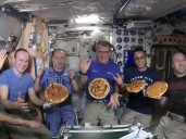 Qué comen astronautas de la NASA y cómo se diseña el menú