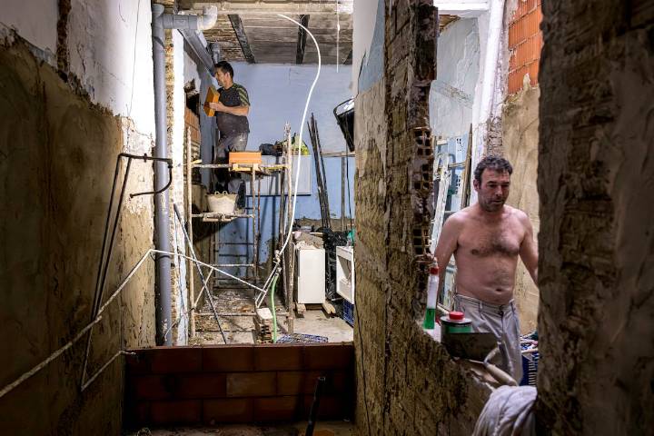 El Gobierno aprueba avales y nuevas ayudas por valor de 6.000 millones de euros para los afectados por la dana