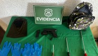 Tres jóvenes fueron sorprendidos con un arma de fantasía y pasamontañas en Putaendo