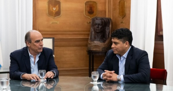 Francos confirmó que las represas de Santa Cruz siguen adelante