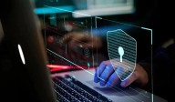 Reforma fiscal del SAT desata debate por posible intrusión a la privacidad de usuarios digitales