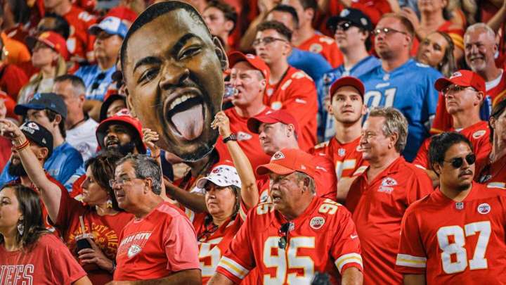 PFT's Week 6 2025 NFL picks: Florio vs. Simms