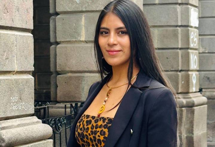 María Fuell, la hija de los Andes que canta con alma de volcán, es El Personaje 10.