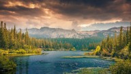 101 Reasons for Americans to Hate Canada