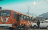 Comas: 10 heridos tras choque entre bus y combi en avenida Túpac Amaru