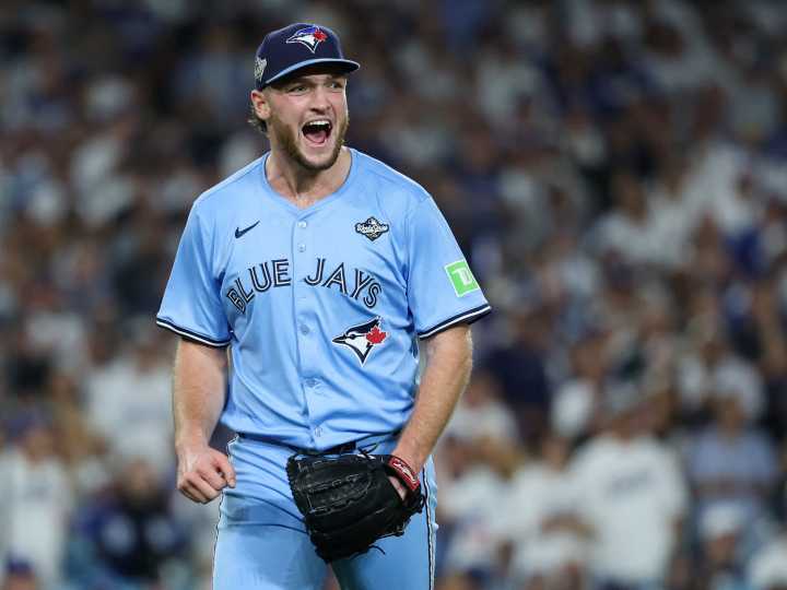 Cómo Trey Yesavage dejó a los Blue Jays a una victoria de ganar la Serie Mundial 2025: de estudiante a tiempo parcial a héroe de Toronto