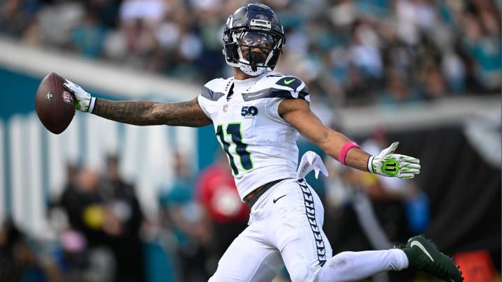 Darnold, Smith-Njigba and defense carry Seahawks to 20
