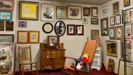 11 Valuable Vintage Wall Art Pieces You Should Be Looking For At Thrift Stores