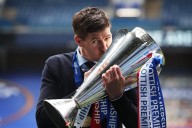 Steven Gerrard set for talks over Rangers return