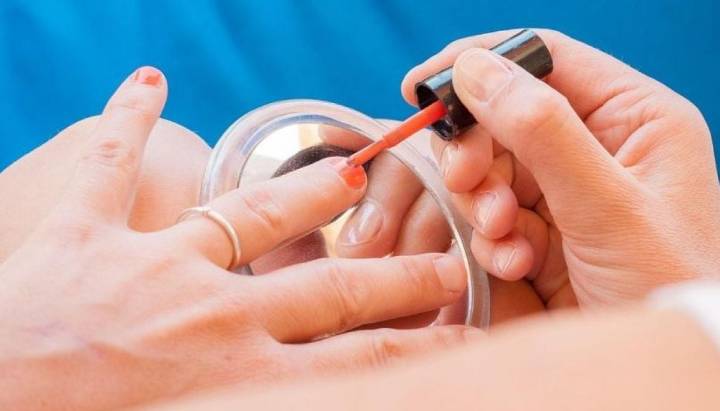 ISP ordena retirar del mercado esmaltes de uñas con ingrediente prohibido: revisa la lista completa