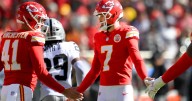 NFL picks: Week 7 in review; prime-time games keep TV from perfect week