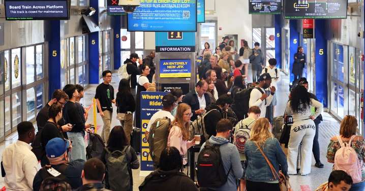 El aeropuerto JFK de Nueva York detiene sus operaciones debido al cierre del Gobierno Federal